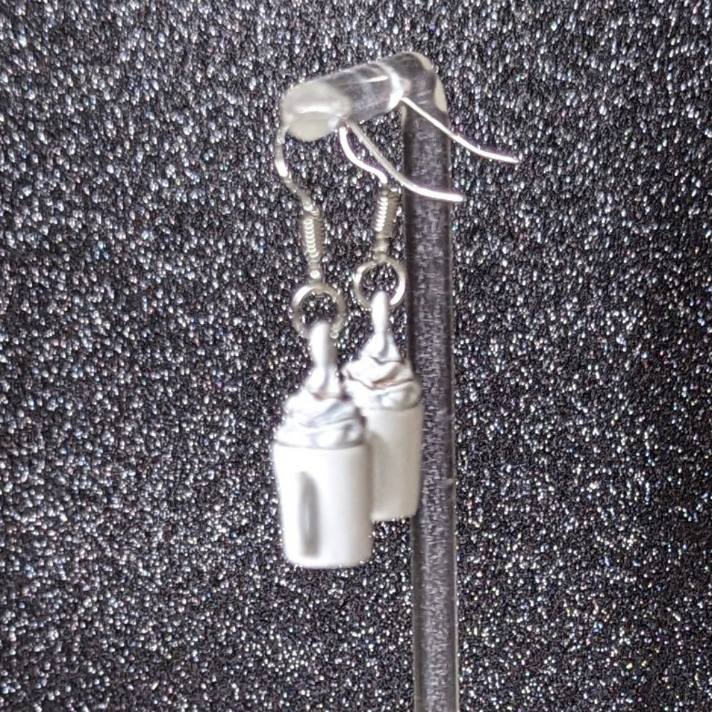 Coffee with whipped cream white drop earrings - Picture 6 of 7